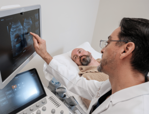 dr.khashy from ismi showing full body mri result in montreal